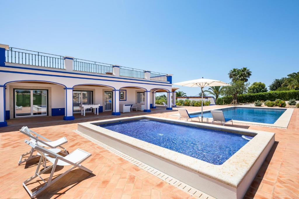 Boliqueime Villa | Shantivillas Malhão