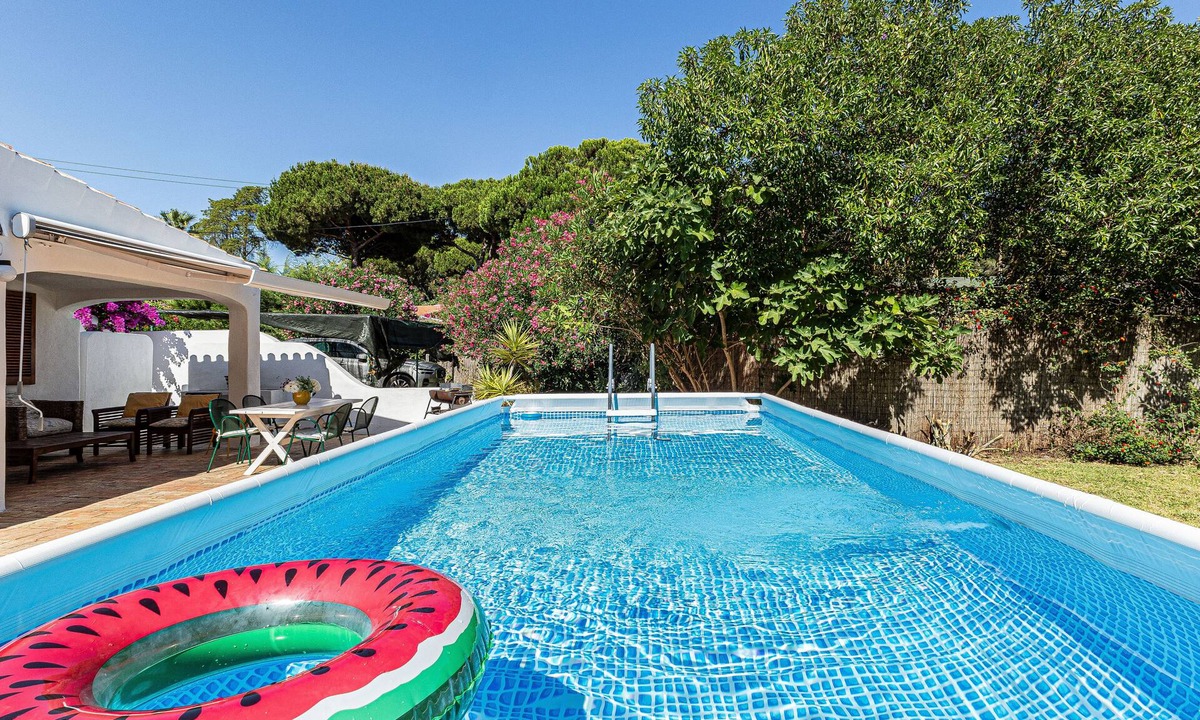 Branqueira Villa | Spacious 4-Bedroom Villa with Private Pool | Ideal for Families & Relaxed Groups