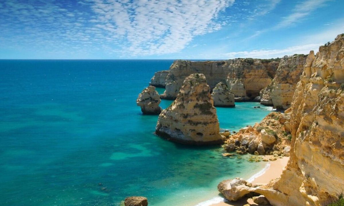 Meia Praia Villa | Spyro Red Villa, Lagos, Algarve