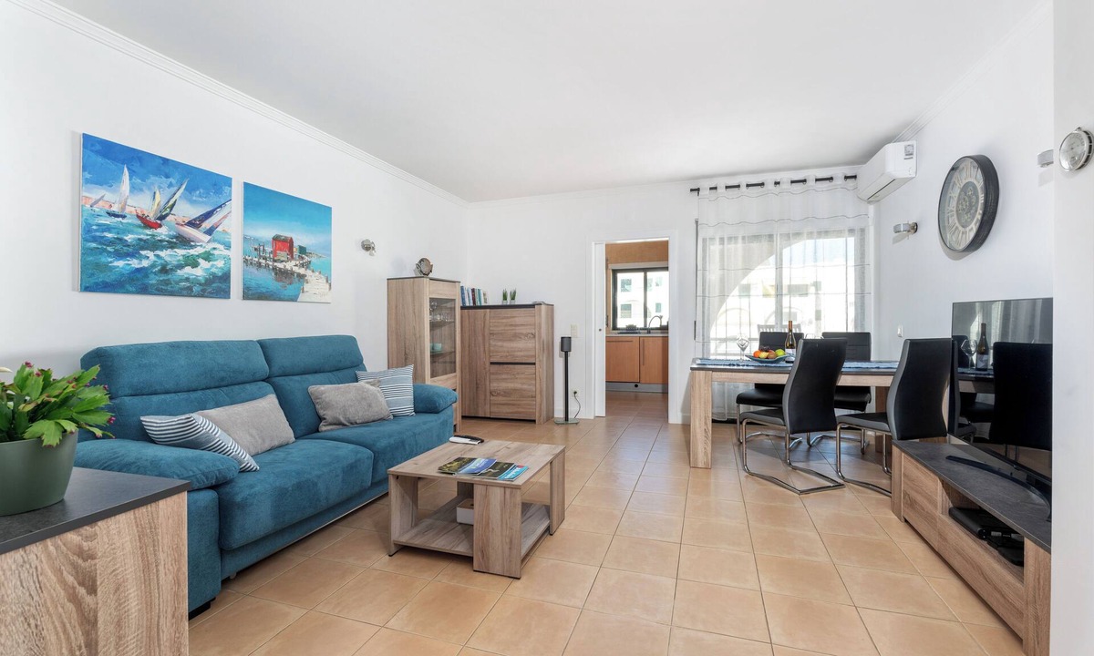 Vale de Parra Apartment | Stylish Apartments Close to Beach and Lush Nature