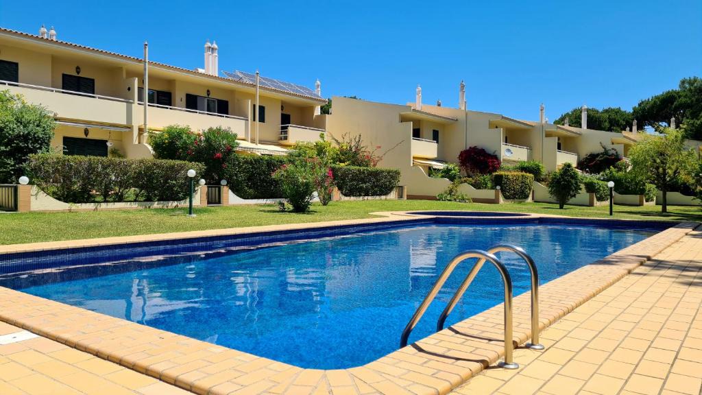 Quarteira Villa | Sunshine Villa
