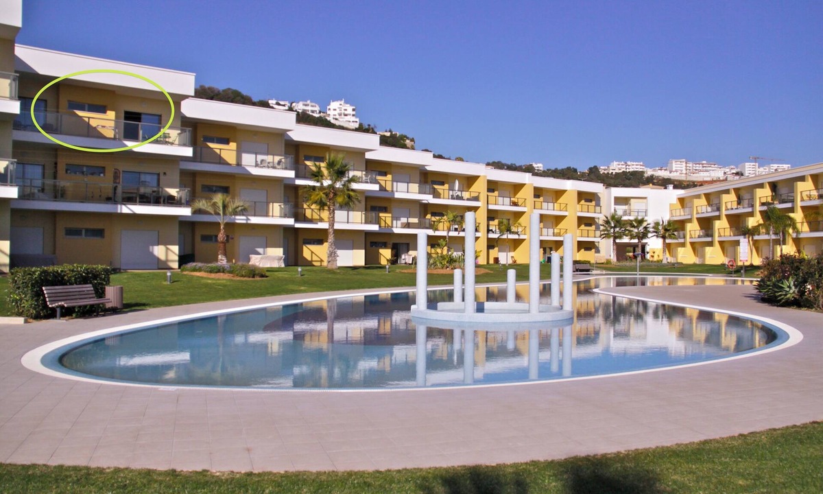 Albufeira Apartment | Superb Albufeira apartment in the Algarve