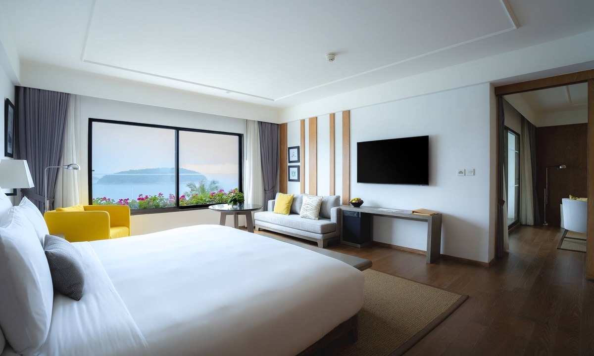 Nai Harn Hotel | The Nai Harn