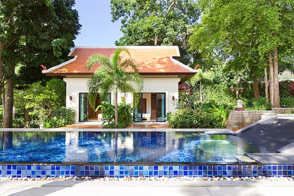 Nai Harn Villa | The Tropical Tree House for RENT in Naiharn Beach, Phuket