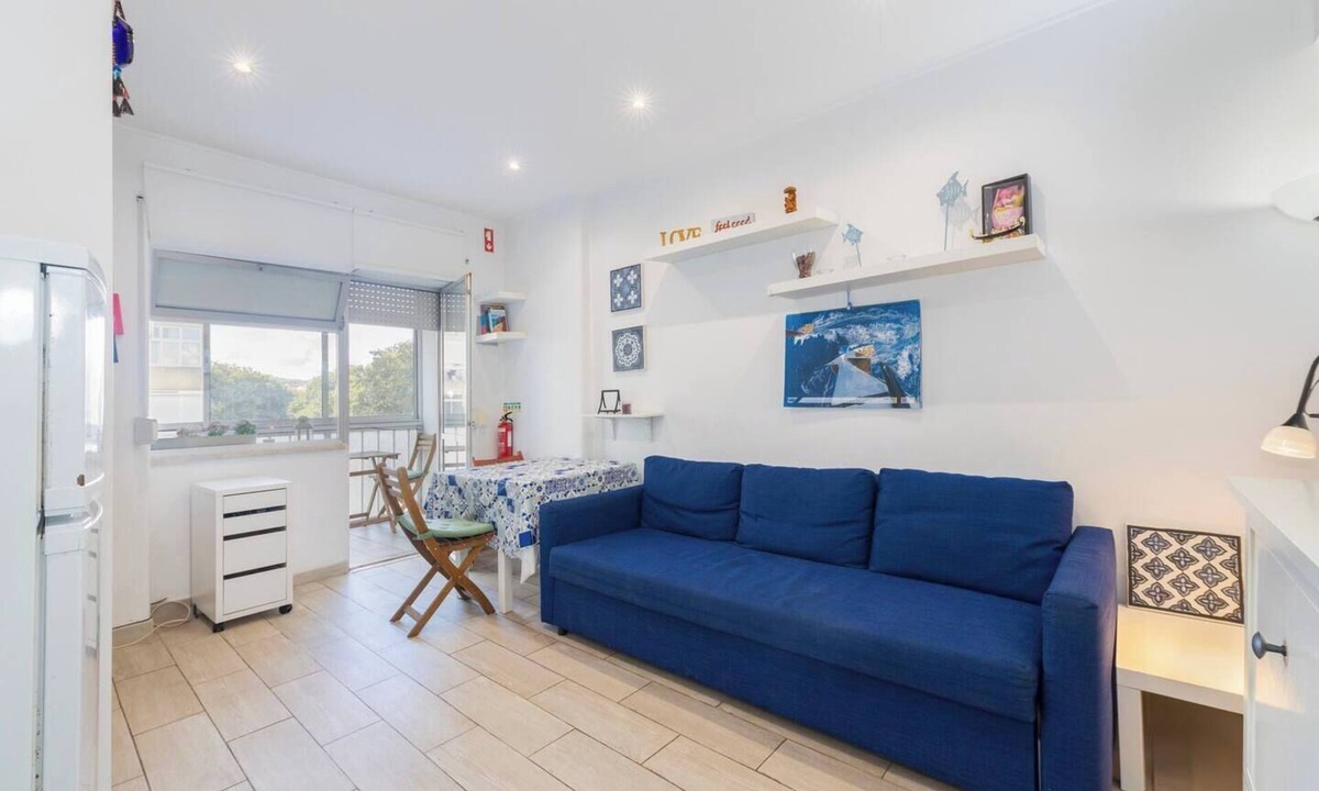 Amadora Apartment | This apartment is a 1 bedroom(s), 1 bathrooms, located in Venda Nova, Lisboa.