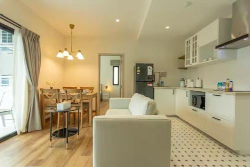 Sa Khu Apartment | Title Naiyang Walk To Beach C111