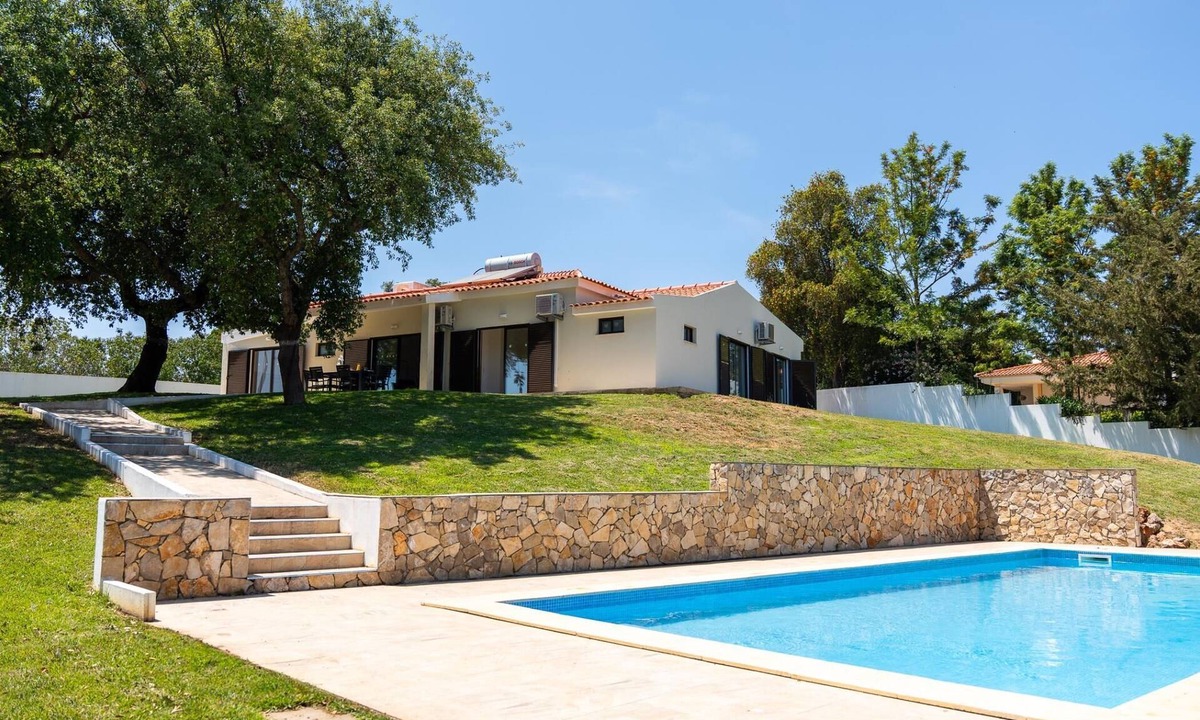 Vale Navio Villa | Vila Paço no Vale by Stay ici