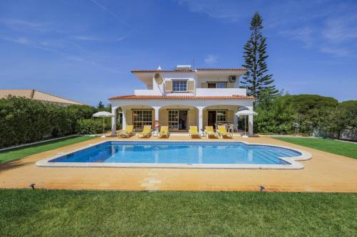 Castelo Villa | Villa Casa Lourenco by Villa Plus