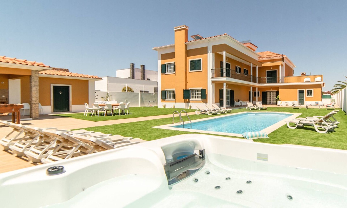 Quinta Do Conde Villa | Villa do Sol - ery big villa near golf resort, with free Jacuzzi and free air conditioning
