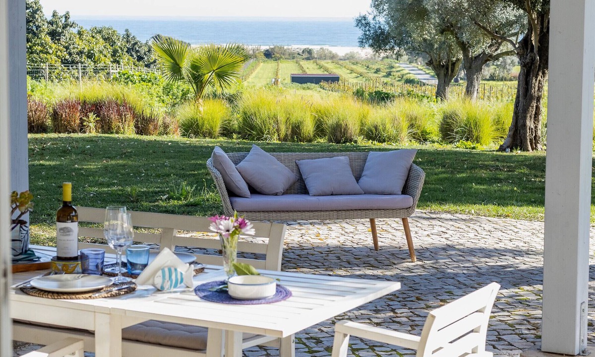 Quinta da Ria Villa | Villa Élan - Modern vacation home with private access to beach, 5 suites, and free air-conditioning