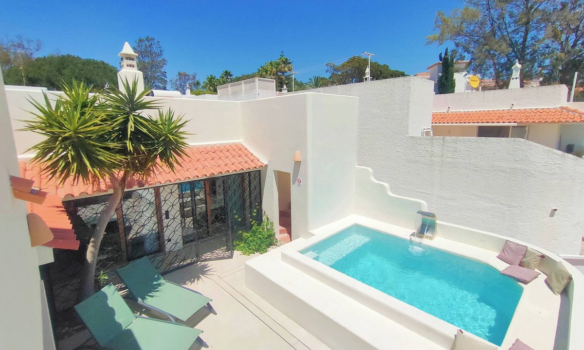 Alporchinhos Villa | Villa Esperança
