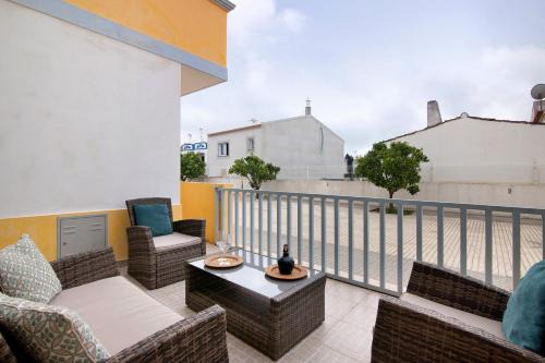Manta Rota Villa | Villa Essence of Grey