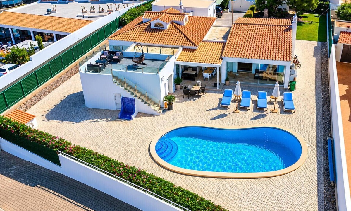 Gale Villa | Villa Hipolito, 4-Bedroom, Praia da Galé