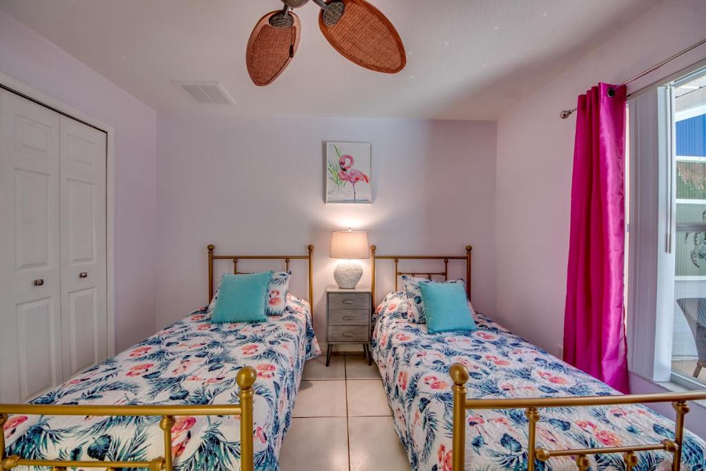 Pelican Villa | Villa Sip N Dip - Roelens Vacations