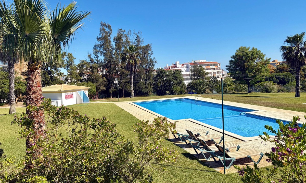 Areias de Sao Joao Villa | Villa "SOL" W/Shared Pool,Beautiful Spacious Gardens & Sea Views, Secure Complex
