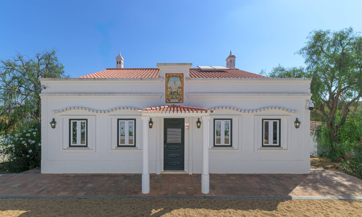 Santa Maria Villa | Villa 'Tamanqueira' with Mountain View, Wi-Fi and Air Conditioning