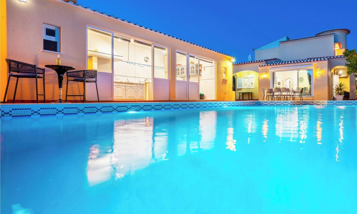 Lagoa e Carvoeiro Villa | Villa with BBQ and heatable pool in Benagil