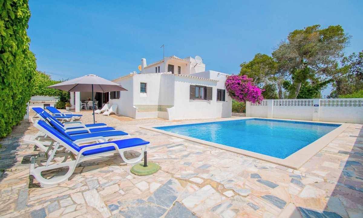 Vale de Centianes Villa | Villa with pool walking distance to Carvoeiro
