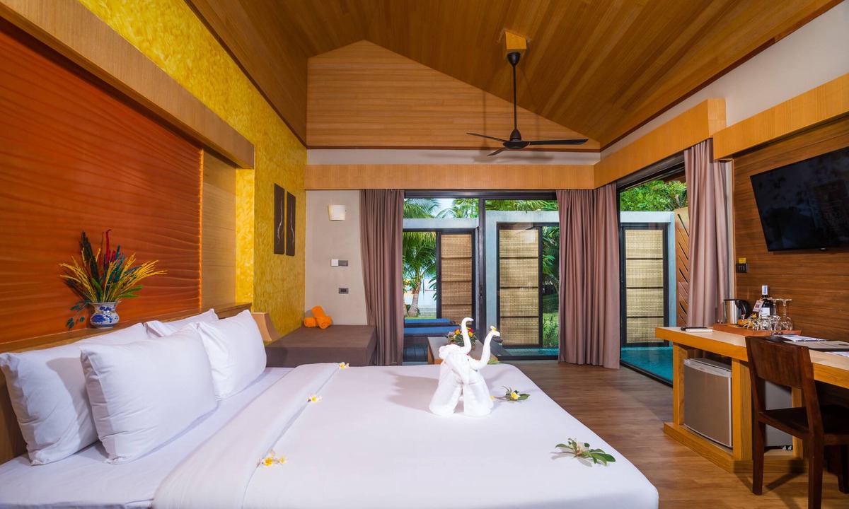 Lamai City Center Hotel | Villas Residence By Weekender Resort