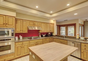 2 Willow Oak | 3 Bedroom Home | Pool | Golf Course View | STR #28007 in Hilton Head Island