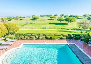 300 m² Villa ∙ 4 bedrooms ∙ 8 guests