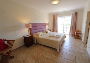 4 bbedroom Villa with Private Pool (heatable) in Varandas do Lago