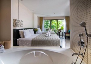Family Deluxe Resort Stay AR#8