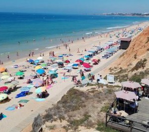 Falésia Beach 