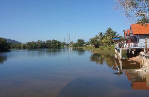 Takua Pa Bed & Breakfast | 24 m² Bed and breakfast ∙ 2 guests