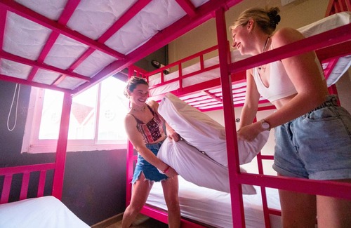 Khuekkhak Hostel | Hostel ∙ 8 guests