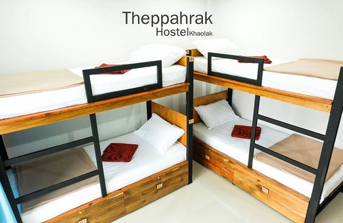 Khuekkhak Hostel | Hostel ∙ 8 guests