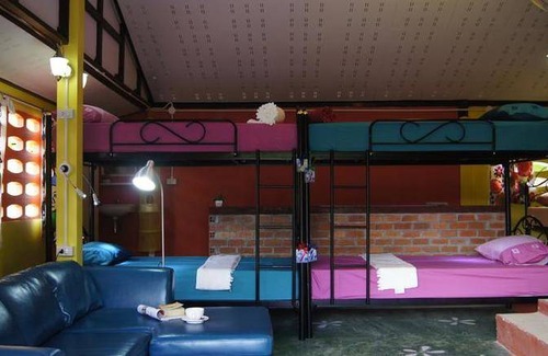 Khuekkhak Hostel | Hostel ∙ 8 guests