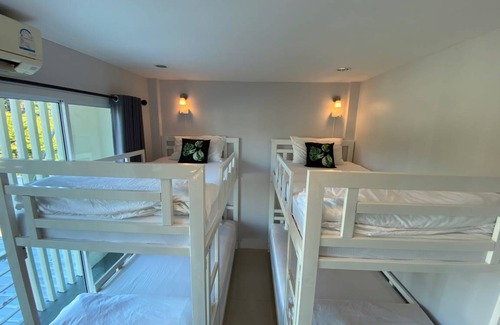 Khuekkhak Hostel | Hostel ∙ 8 guests
