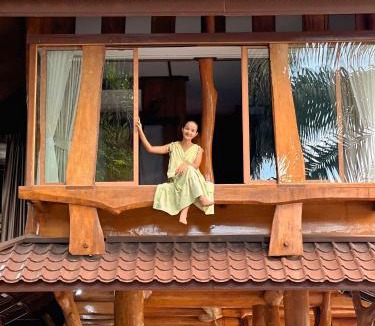 Sichon House | บ้านต้นไม้ The Tree House ณคอนศรี ติดวัดเจดีย์ ไอ้ไข่