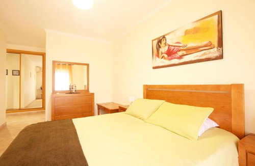 Santa Luzia Apartment | 1 bedroom(s) Apartment near Santa Luzia