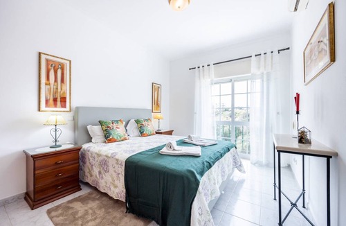 Albardeira Apartment | 100 m² Apartment ∙ 2 bedrooms ∙ 5 guests