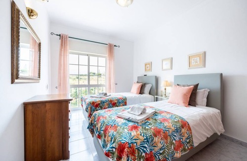 Albardeira Apartment | 100 m² Apartment ∙ 2 bedrooms ∙ 5 guests