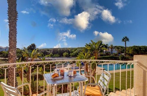 Caramujeira Apartment | 11 marinha - Two Bedroom Apt at Praia do Marinha
