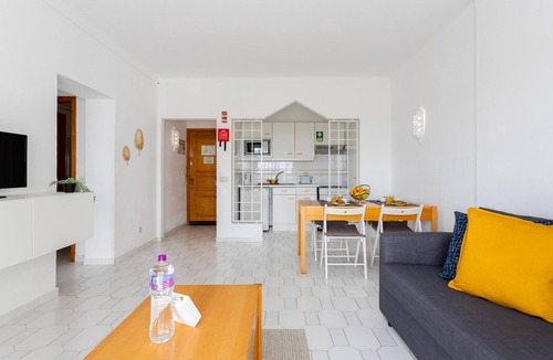 Correeira Apartment | #189 Montechoro Flat by Home Holidays
