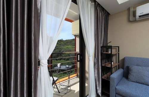 Nai Harn Apartment | 1BR Apartment in Nai Harn Condo | CapitalPro