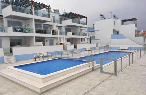 Manta Rota Condo | 2-bedr. apartment in gated community with pool