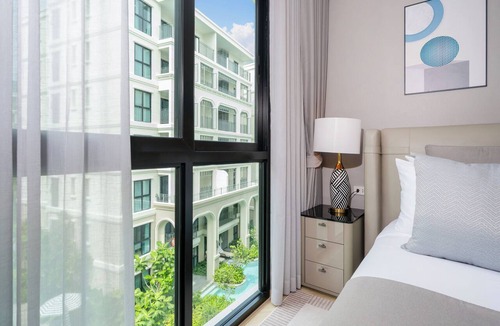 Cherngtalay Apartment | 2 Bedroom Title Legendary apartments in Tambon Choeng Thale