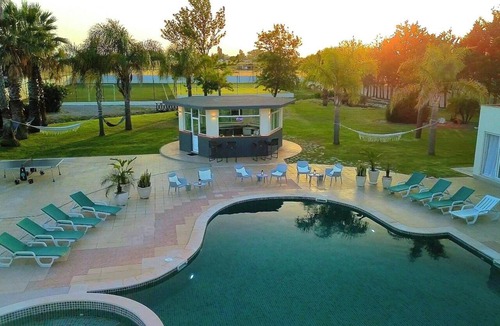 Palmela Villa | 2 POOLS, FOOTBALL PITCH, TENNIS COURT, CINEMA ROOM, GYM, BAR, PRIVATE CHEF