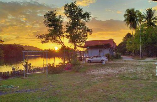 Takua Pa Bed & Breakfast | 24 m² Bed and breakfast ∙ 2 guests