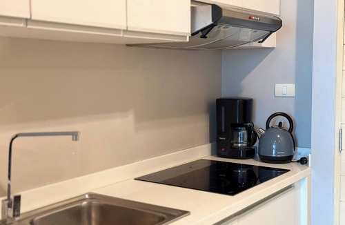 Karon Condo | 2BR Apartment Pool Gym 1km to Karon Beach