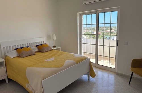 Loule Villa | 3-bedroom house with a pool, set in the mountains, near the beach and a golf course. Gardens, a pool, and fun