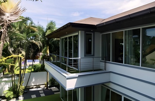 Kamala Villa | 3-bedroom Pool Villa in lovely Tambon Kamala with cool AC