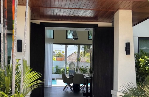 Cherngtalay Villa | 3 BR Pool Villa - Daily Cleaning - Walk to Bangtao Beach, Shops and Restaurants