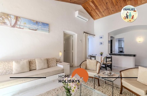 Areias de Sao Joao Villa | #329 Villa w Pool Family Stay