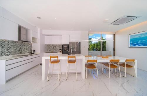 Bang Tao Villa | 3BR Private Pool Villa near Laguna & Beach - Residence Villa by Warm Plus